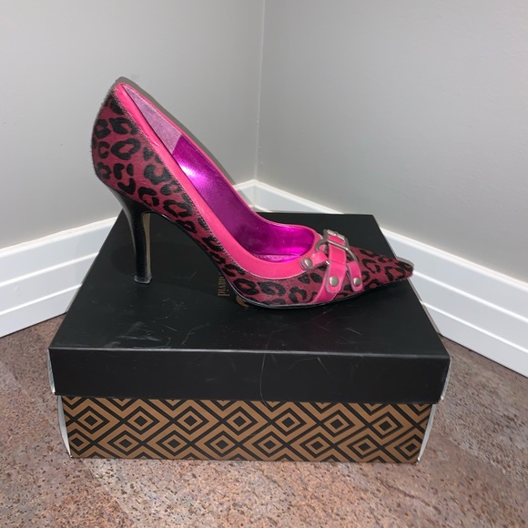 Pink leopard print Nine West pumps - Picture 2 of 3